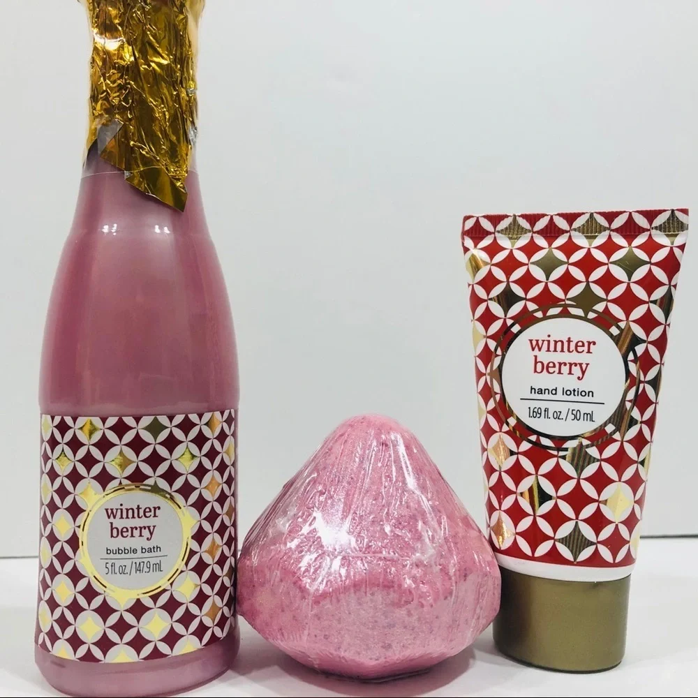 Winter Berry Lotion/Bubble Bath/Fizzer